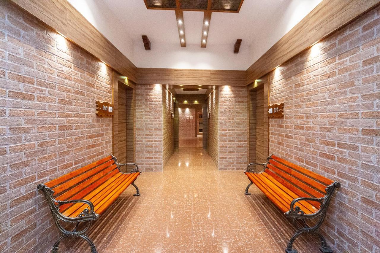 Oyo 29859 Rds Guest House Ambur Экстерьер фото