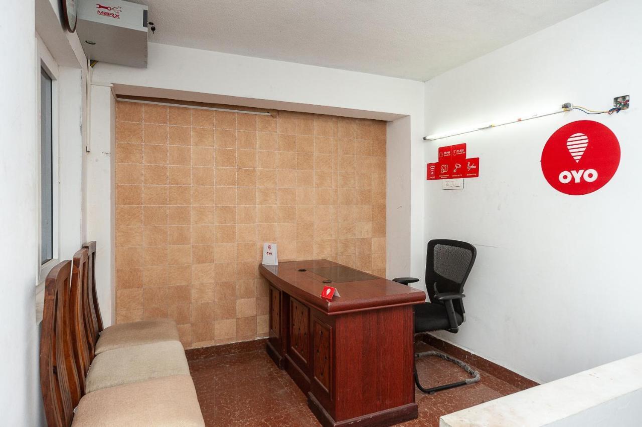 Oyo 29859 Rds Guest House Ambur Экстерьер фото
