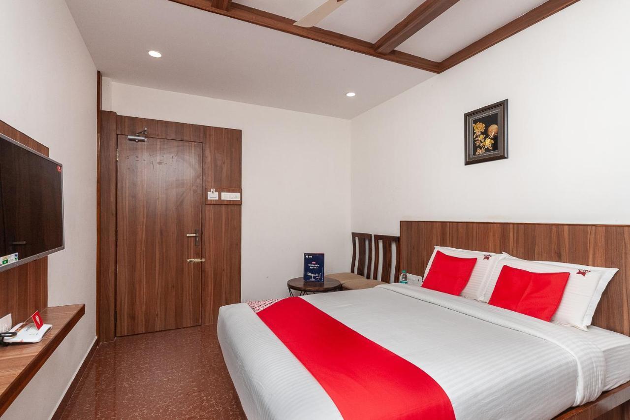 Oyo 29859 Rds Guest House Ambur Экстерьер фото